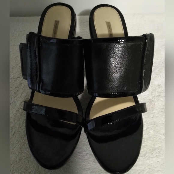 Max Studio Wedges - Picture 5 of 6